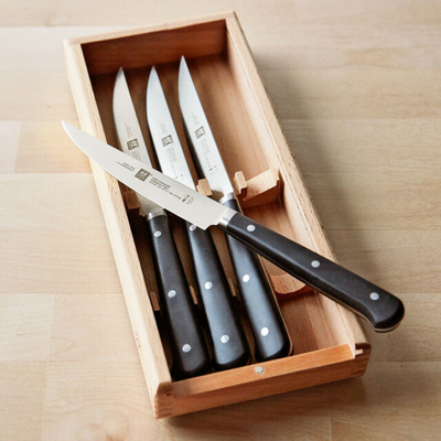 Набор стейковых ножей 4 пр. в деревянной подарочной коробке, Steak, Zwilling