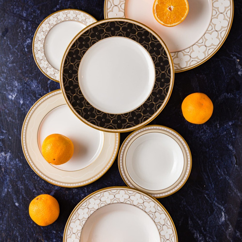 Тарелка десертная Noritake Трефолио, золотой кант 16,5 см, фарфор костяной