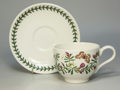 Чашка чайная с блюдцем Portmeirion "Ботанический сад. Горошек" 200мл