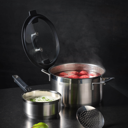 Набор посуды Silence PRO, 7 предметов: 3 кастрюли, 1 ковш, 3 стеклянные крышки, нержавеющая сталь, для индукционных плит, 91965 Roesle, Silence PRO, Roesle