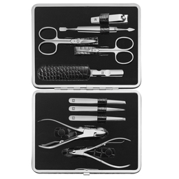 Маникюрные наборы