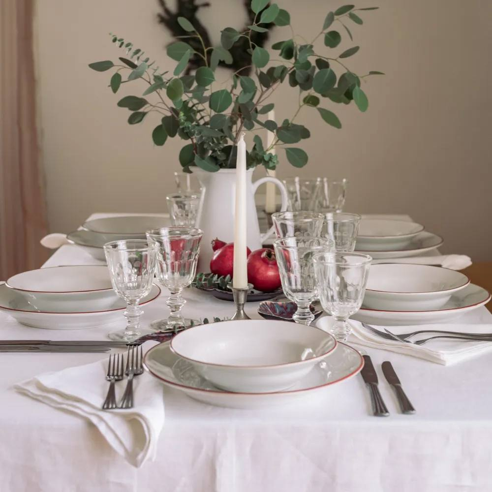 Тарелка обеденная 28,2 см Costa Nova Beja белый/красный