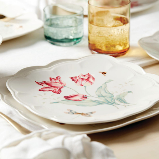 Тарелка квадратная акцентная 23 см, LEN-1-894308, Бабочки на лугу, Lenox