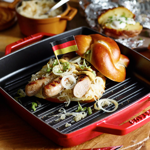 Сковорода-гриль квадратная с 2 ручками, 28 см, вишневая, Staub