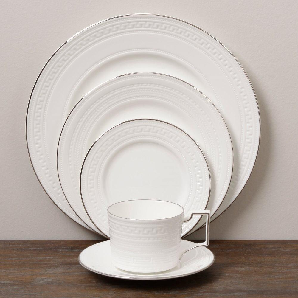 Тарелка закусочная Wedgwood Инталия 20 см, фарфор