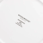 Тарелка десертная Wedgwood Ренессанс 18 см, фарфор, красная