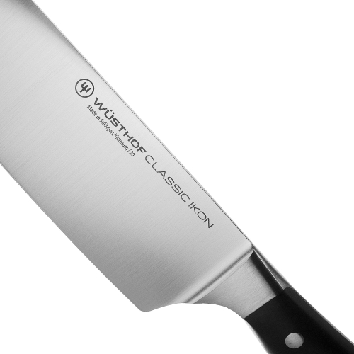 Профессиональный нож кухонный «Шеф» 1040330120, длина лезвия 20 см, коллекция «Classic Ikon», Wuesthof