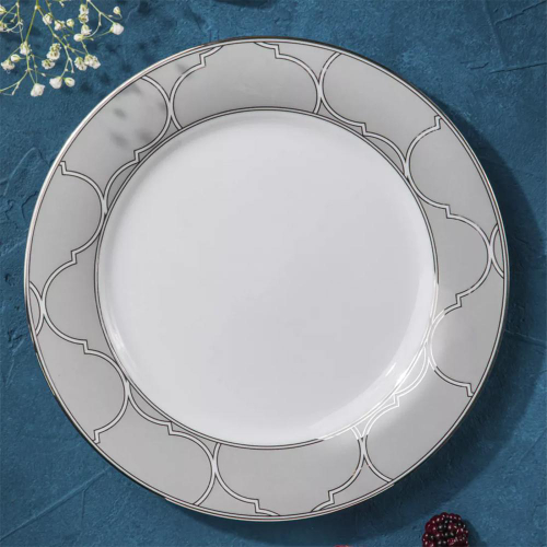 Тарелка акцентная Noritake Царский дворец, платиновый кант 23 см, фарфор