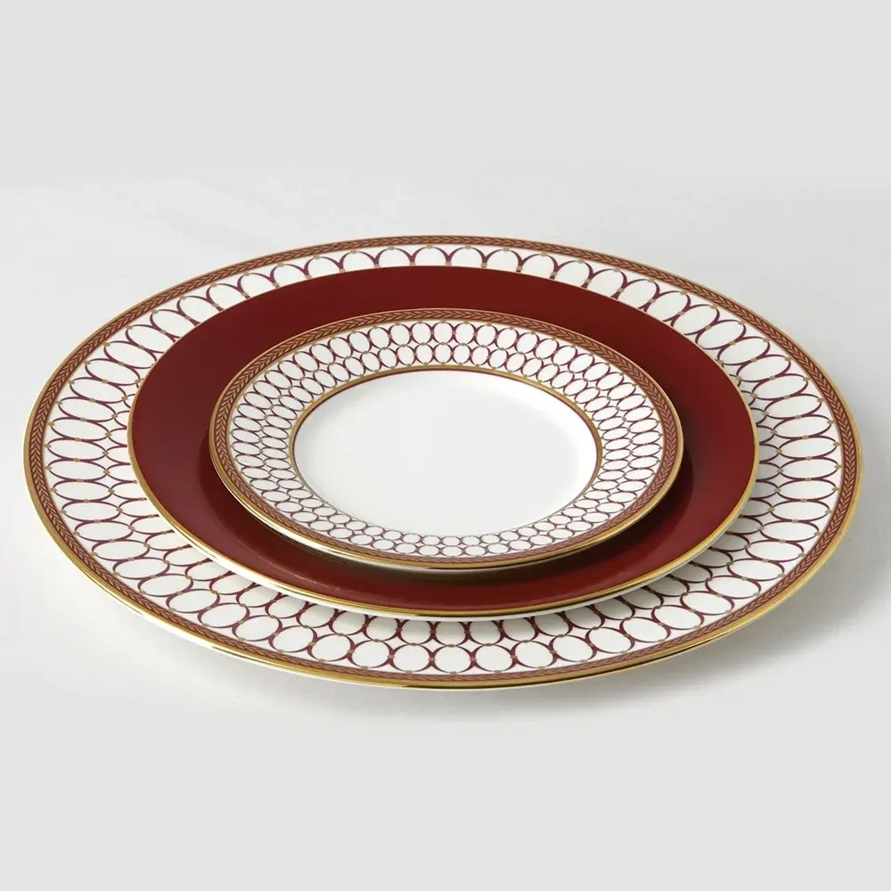 Тарелка десертная Wedgwood Ренессанс 18 см, фарфор, красная
