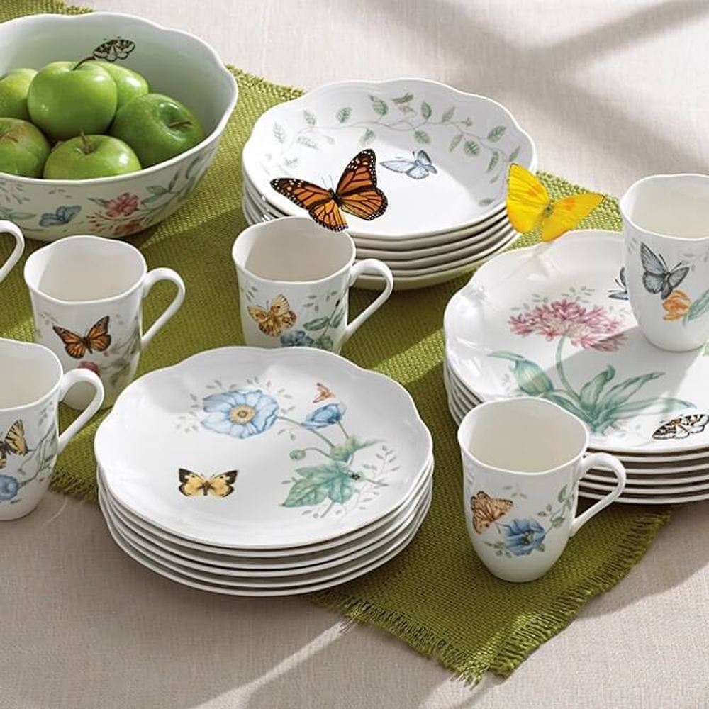 Кружка фарфоровая 354 мл, "Стрекоза", LEN891929, золото, Бабочки на лугу, Lenox
