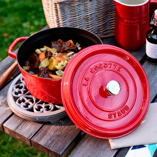 Кокот круглый, 2,2 л, 20 см, вишневый, La Cocotte, Staub