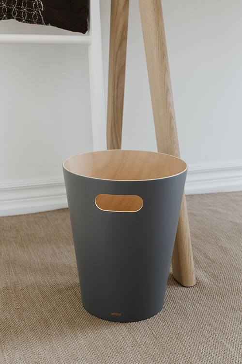 Корзина для мусора Woodrow зелёная, Umbra